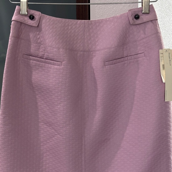 Perry Ellis Faux Leather Pencil Skirt - Mauve / Lilac Size 2 - Picture 5 of 11